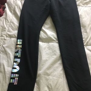 Workout pants
